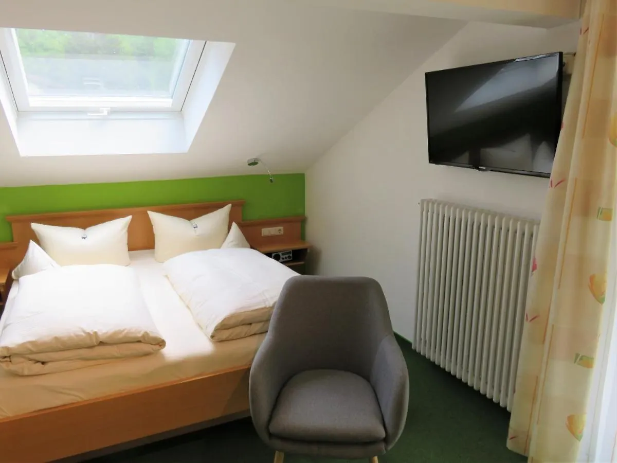 Ferienhaus Weiss, Sandra Weiss Füssen 0*,