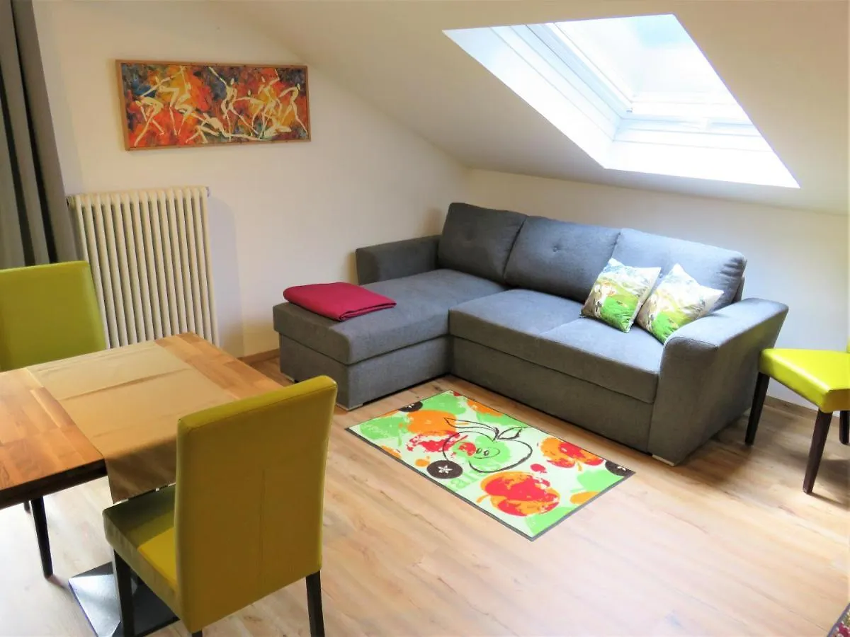 Ferienhaus Weiss, Sandra Weiss Füssen Appartement