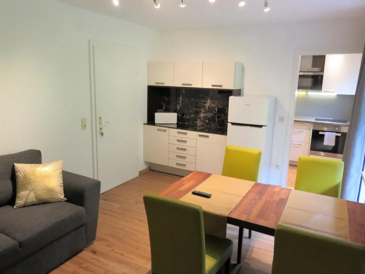 Ferienhaus Weiß, Sandra Weiß Füssen Apartment