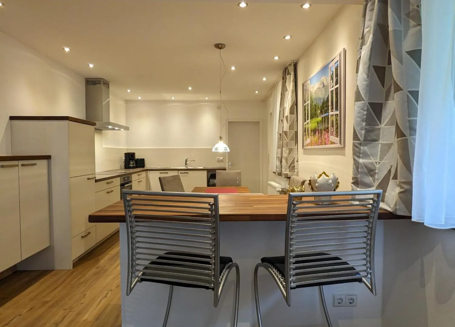 Ferienhaus Weiss, Sandra Weiss 福森 公寓